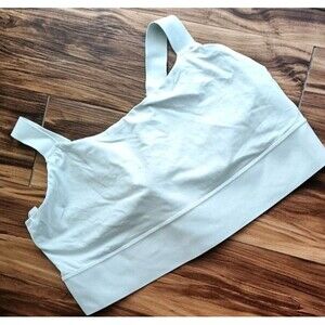 Athleta Ultimate Sports Bra Women's Size 3X Mint Green The Twisted Back Yoga